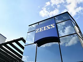 8 Zeiss
