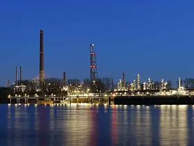 Rheinland Raffinerie Werk Wesseling.