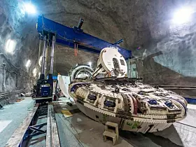 Bohrkopf der TBM Virginia in der Ostkaverne.