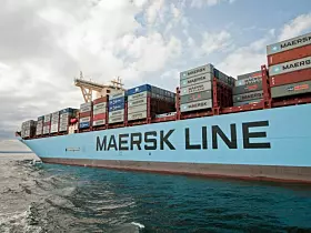 containerschiff von maersk
