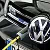 VW E-Golf beim Laden