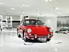 Restaurierter Porsche 901 im Porsche Museum von vorne