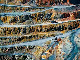 Gold- und Kupfermine