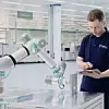 Cobots (kollaborative Roboter) können mehrere Gelenke und Bewegungsfreiheitsgrade haben, um eine breite Palette von Aufgaben zu erledigen.