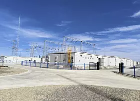 Platz 10: Dong-Su Grid-Forming BESS. Mit 4 GWh ist es das zweitgrößte Single-BESS-Projekt in China. Betreiber ist Wanbang Digital Energy. Es liegt in der Nähe von Mandulatu in der inneren Mongolei.